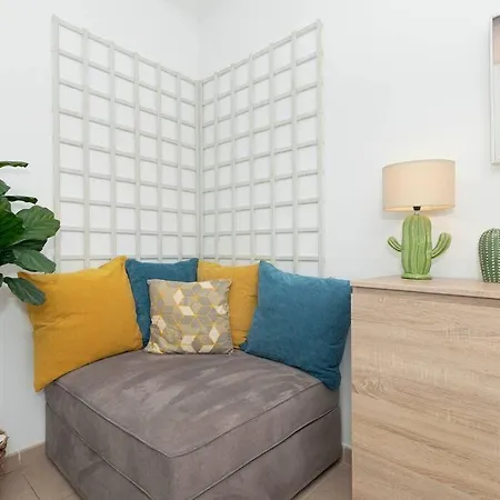 Lovely Spacious In San Isidro Tenerife Apartment *