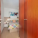 Lägenhet Lovely Spacious In Tenerife San Isidro (Tenerife)