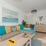 Lägenhet Lovely Spacious In Tenerife San Isidro (Tenerife)