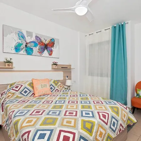 Lovely Spacious In Tenerife * サン・イシドロ